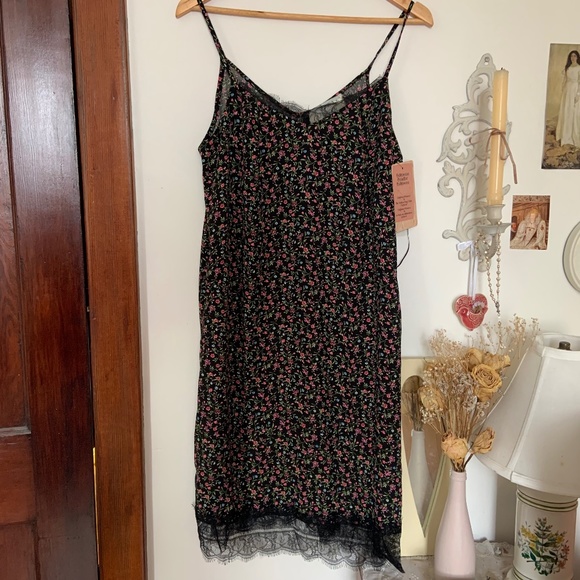 California moonrise Floral Slip Dress NWT - Picture 1 of 5